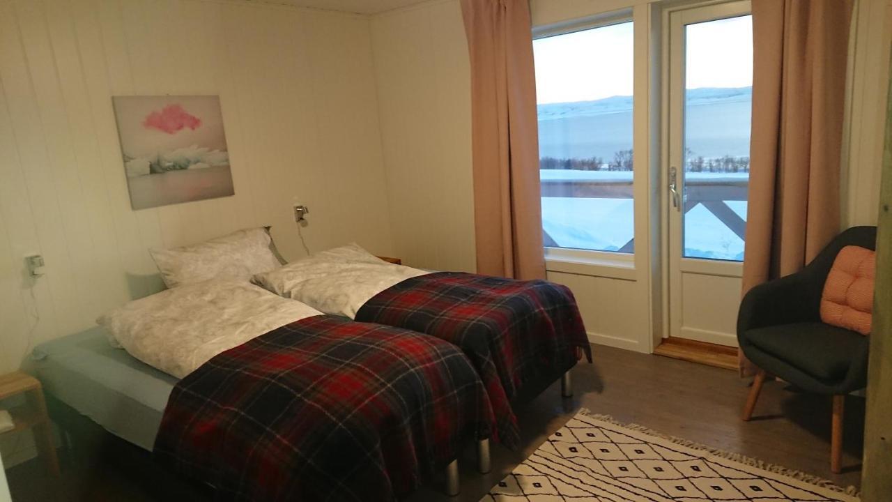 Nesseby Guesthouse Varangerbotn Buitenkant foto